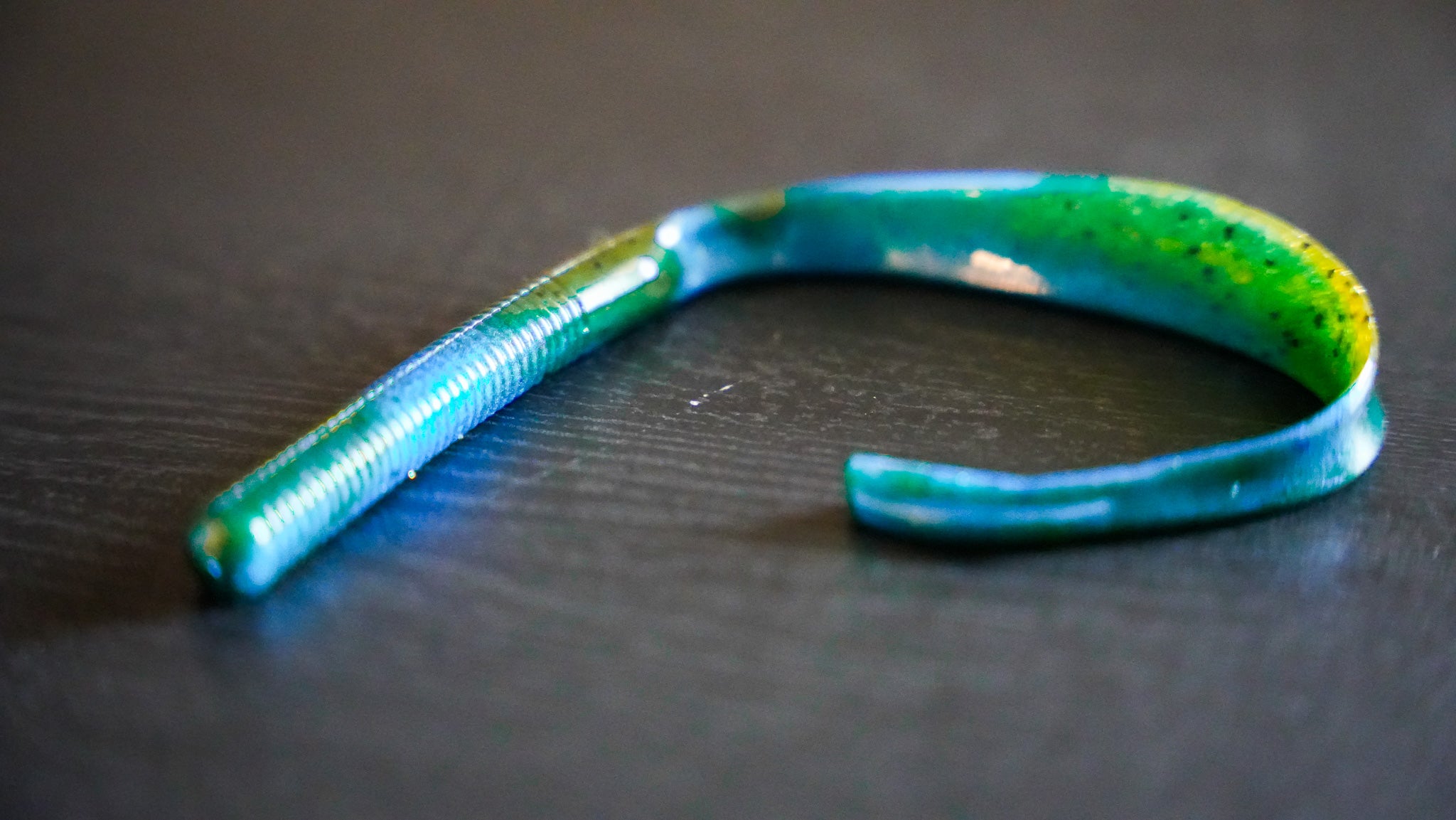 Straight Wild Worm